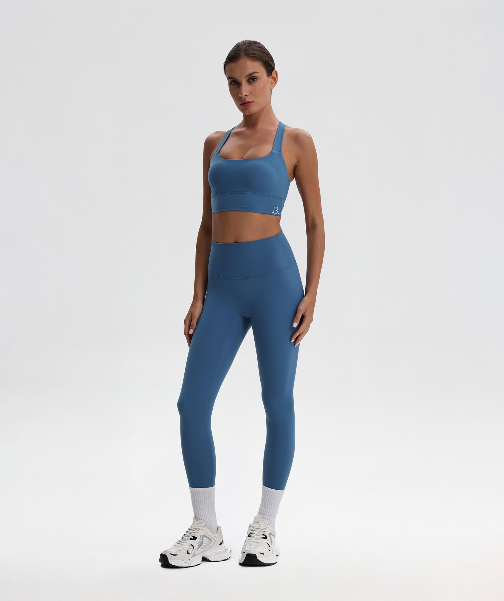 TerraCore Active Twist Sports Bra TCWX002-B - LomanRay Active